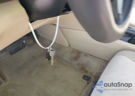 2010 Honda Accord 2.4 Lx z USA, uszkodzony, nr VIN 1HGCP2F36AA021471